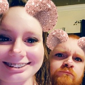 Meet your Posher, Destinee